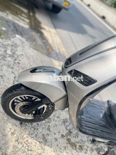 Vespa 50cc Xám 2024 số đẹp 03339