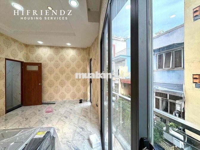 khai Trương căn Hộ ban công và cửa sổ sáng , Huỳnh mẫn đạt q5 gần q1