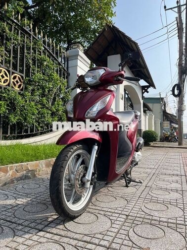 Honda Vision 2018 màu Đỏ