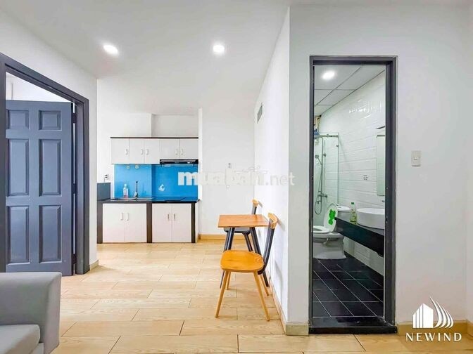 Căn hộ mini mới xây Full nội thất cao cấp 1PN lớn gần cầu Nguyễn V. Cừ