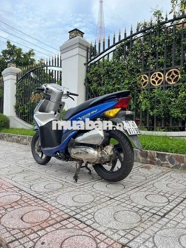 Honda Vision 2013 máy móc zin êm