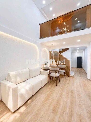 cho thê căn nhà mới sây hẻm xe hơi khu dân trí cao cách mặt tiền 200m