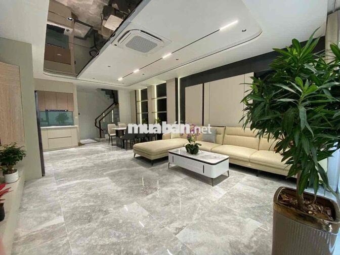 bán nhà gia thuỵ Nguyễn Văn Cừ Phường Bồ Đề 50m2 x 6 tầng