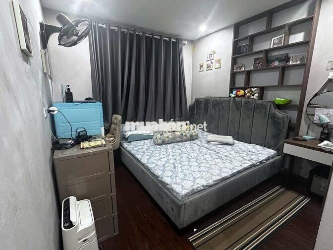 Cần bán gấp căn hộ Roman Plaza để về quê