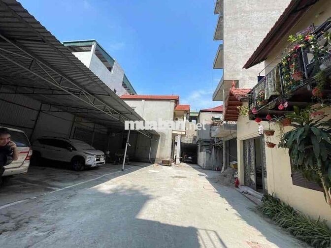 bán nhà tổ 8 thạch bàn cạnh chung cư quân đội, gara ô tô