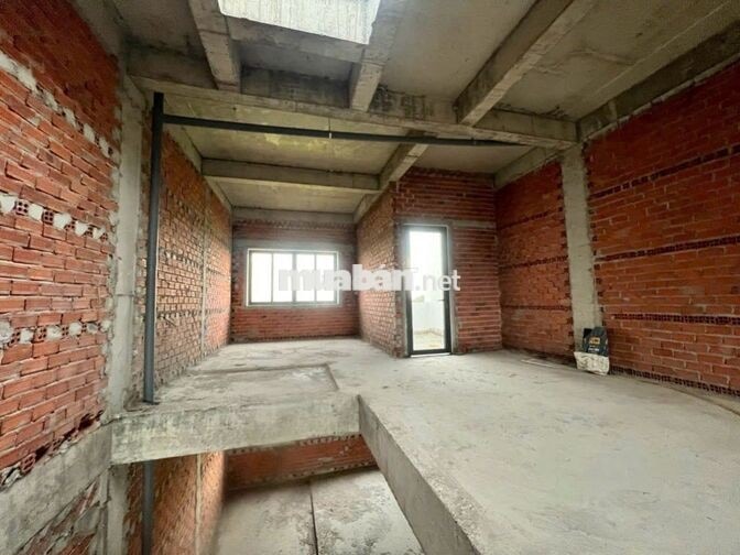 Bán nhanh nhà phố liền kề - nhà thô - Đã được cấp sổ hoàn công