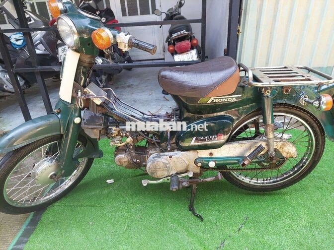 Honda Super Cub 86/50 Xanh 49 cm3