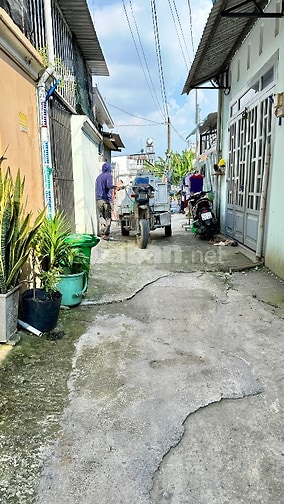 Chính chủ cần bán gấp đất thổ cư 95m2 sổ hồng riêng đường Dương Công K