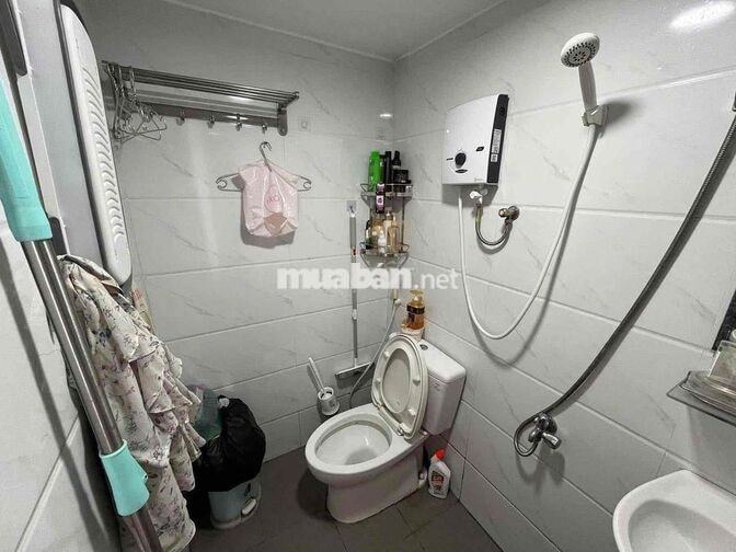 PASS PHÒNG DUPLEX CỬA SỔ THOÁNG RỘNG HƠN 30M2 GẦN NGÃ TƯ HÀNG XANH