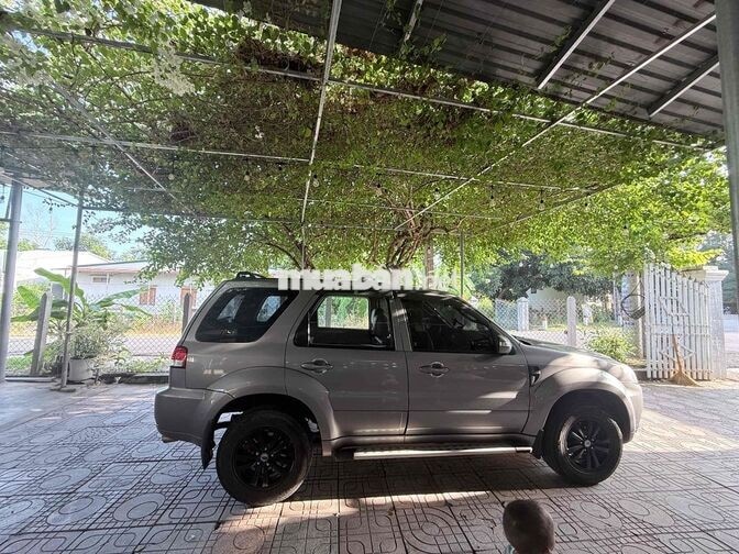Ford Escape XLS 2011 Xám