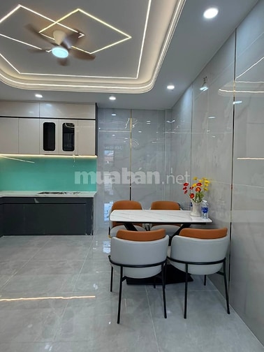 Nhà thiết kế hiện đại 4 tầng + lửng hẻm thông