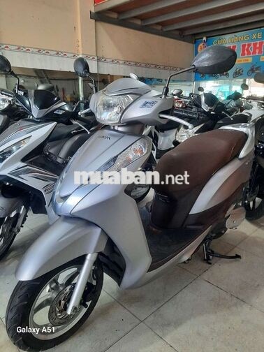 Honda Lead 2017 Bạc