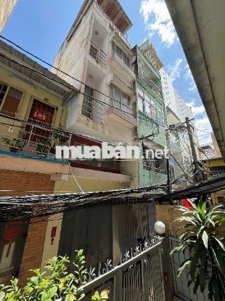 NHÀ MỚI  2PN GẦN MẶT TIỀN CMT8 PHƯỜNG 4, QUẬN 3