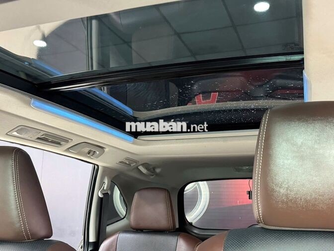 Toyota Innova Cross Hybrid 2025 Đen 44.614 Km