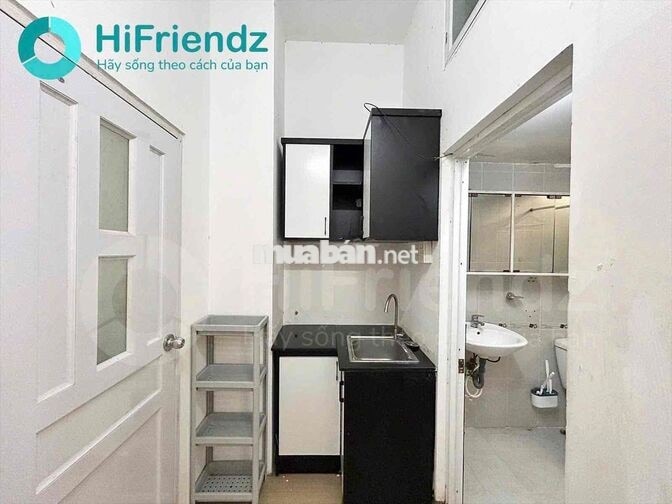 Giá Rẻ!! Cho Thuê Nguyên Tầng 2PN 40m2 4ng3xe Cửa Sổ Thoáng Quận 3