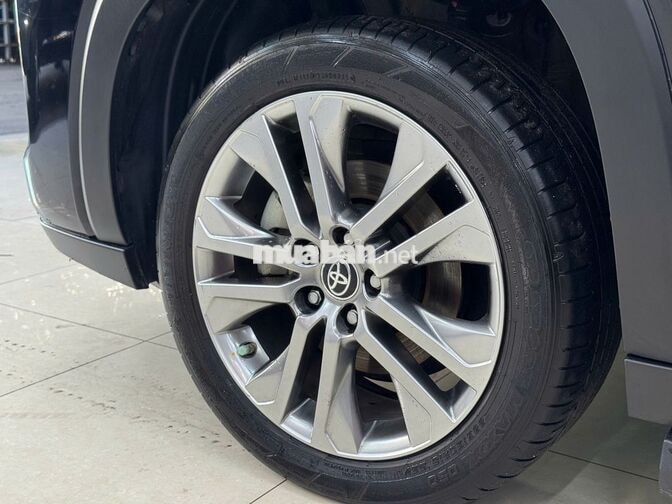 Toyota Innova Cross Hybrid 2025 Đen 44.614 Km
