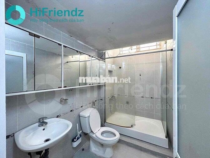 Giá Rẻ!! Cho Thuê Nguyên Tầng 2PN 40m2 4ng3xe Cửa Sổ Thoáng Quận 3
