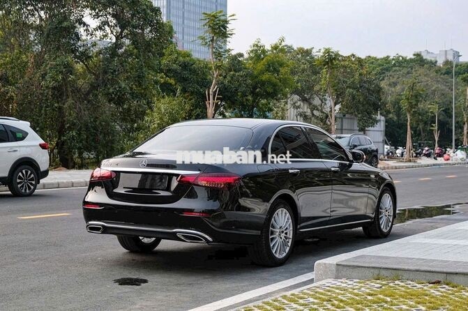Mercedes E200 Exclusive 2021 Đen 8.000 miles