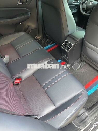 Honda City RS 2023 Sensing 7.400km