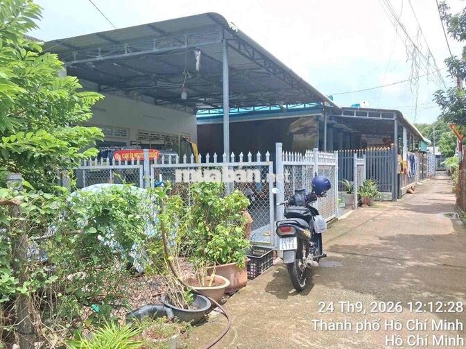 CHÍNH CHỦ BÁN NHÀ TRUNG TÂM CHỢ ĐẤT ĐỎ - CÁCH BIỂN 6km