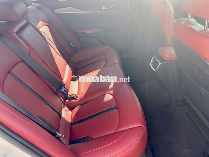 Kia K5 2.5 GTline trắng 2022-110000KM