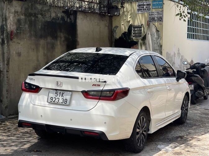 Honda City RS 2023 Sensing 7.400km