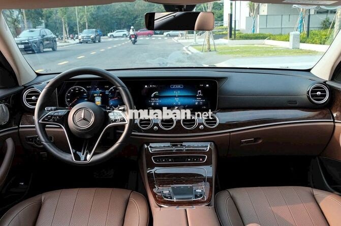 Mercedes E200 Exclusive 2021 Đen 8.000 miles