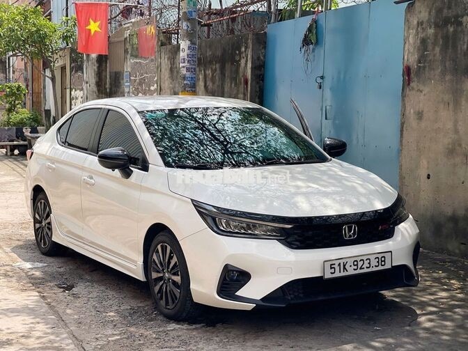 Honda City RS 2023 Sensing 7.400km