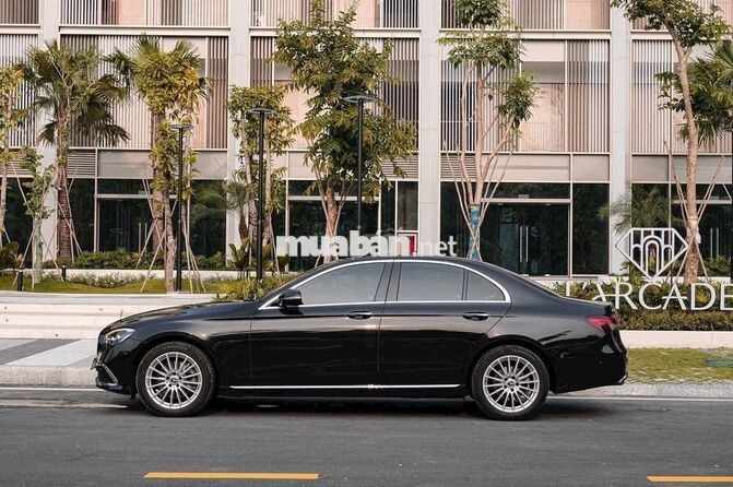 Mercedes E200 Exclusive 2021 Đen 8.000 miles