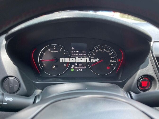 Honda City RS 2023 Sensing 7.400km