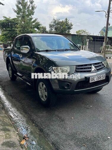 Triton 2011 Số sàn 2 cầu 148tr