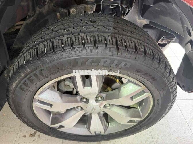 Ford Everest 2016 2.2 Tự động Đỏ 7 chỗ