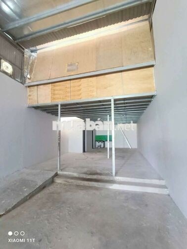 Cho thuê Kho Xưởng Mặt tiền 200m2 đường Ụ Ghe, P. Tam Phú, Thủ Đức Củ