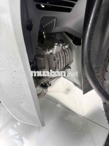 Honda Future 125cc 2024 Trắng-Đen 5900 km