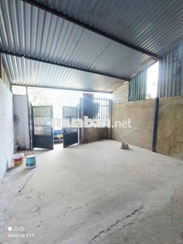 Cho thuê Kho Xưởng Mặt tiền 200m2 đường Ụ Ghe, P. Tam Phú, Thủ Đức Củ