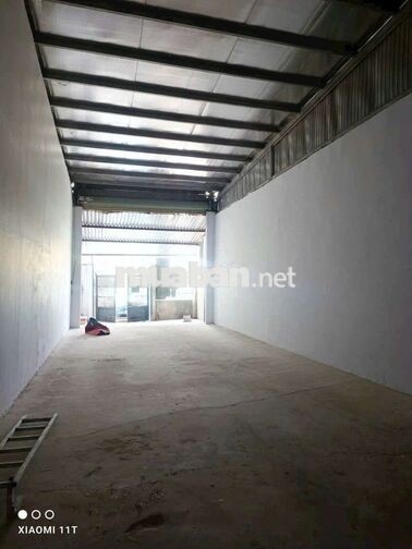 Cho thuê Kho Xưởng Mặt tiền 200m2 đường Ụ Ghe, P. Tam Phú, Thủ Đức Củ