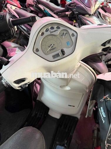 Piaggio Vespa LX FI 125cc 2013.máy zin êm.xe đẹp ạ