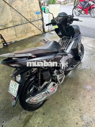 Honda Air Blade 150 ABS Chính Chủ màu Xám Bạc