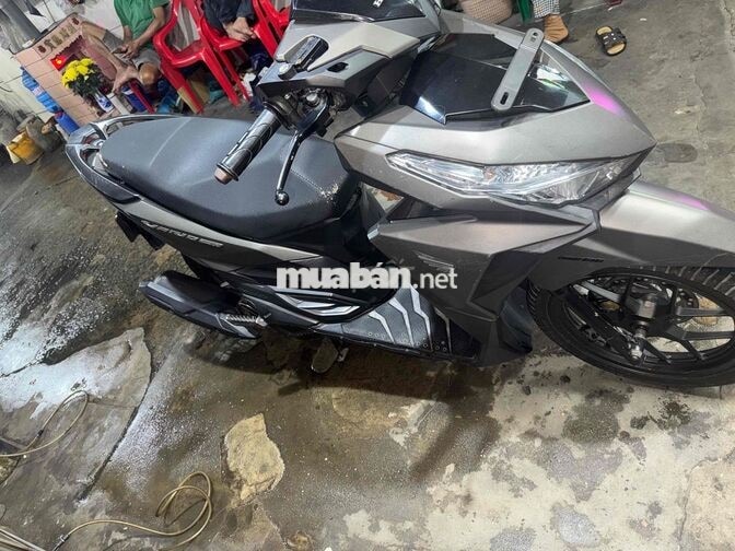 Honda Vario 150 đời 2017 màu Xám Đã qua sử dụng