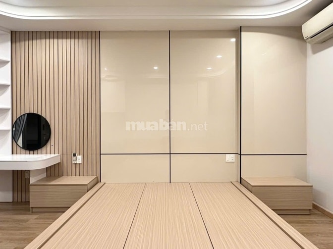 Nhà nguyên căn trục Lê Quang Định - Nguyễn Thượng Hiền 4x15m 4PN 