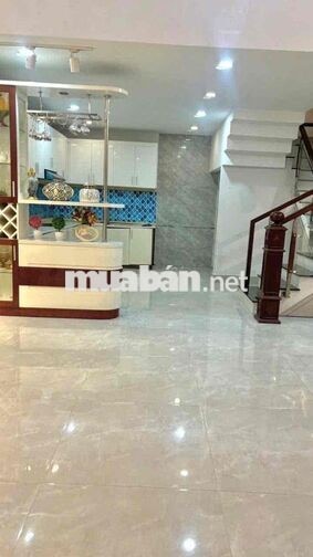 Nhà 1/ SÁT MT PHẠM VĂN CHIÊU 5PN CÓ NỘI THẤT 20TR
