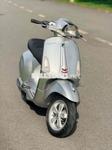 Piaggio Vespa 125.2015 Bạc Porsche.BS Gánh Cực Vip
