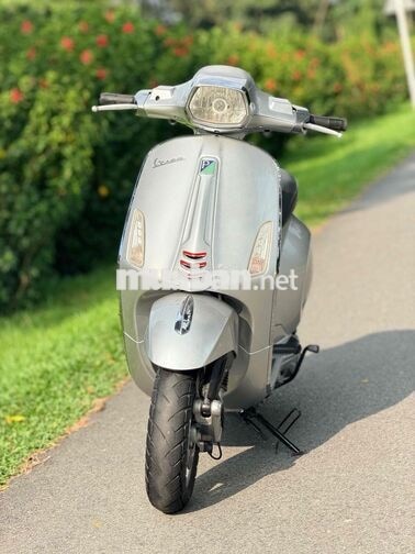 Piaggio Vespa 125.2015 Bạc Porsche.BS Gánh Cực Vip