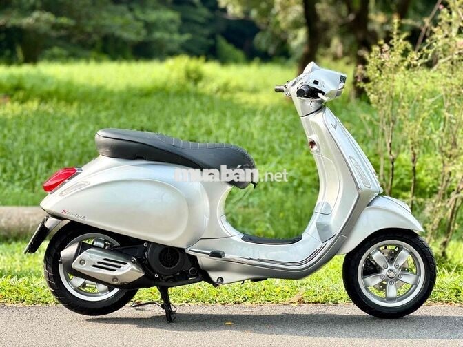 Piaggio Vespa 125.2015 Bạc Porsche.BS Gánh Cực Vip