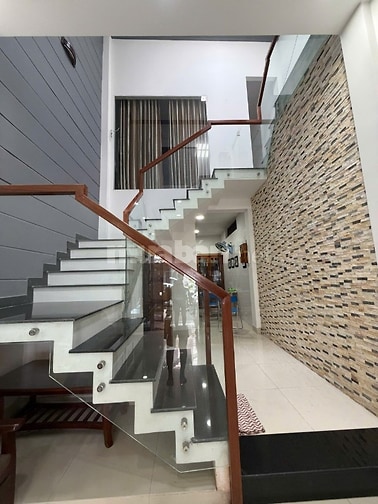  CHO THUÊ NHÀ 2 TẦNG . NGUYỄN THÀNH Ý, HÒA CƯỜNG .15TR/THÁNG