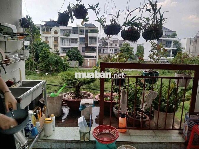 Cho thuê căn hộ chung cư Đông Hưng, Kdc An Sương, Q12. 94m2, 2pn, 2Wc