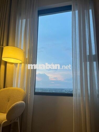 Cho Thuê Full Nội Thất Đẹp 2PN-1WC Gía 10tr view Hồ bơi