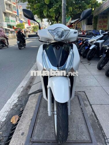 Honda SH 125 2016 Trắng 90% mới