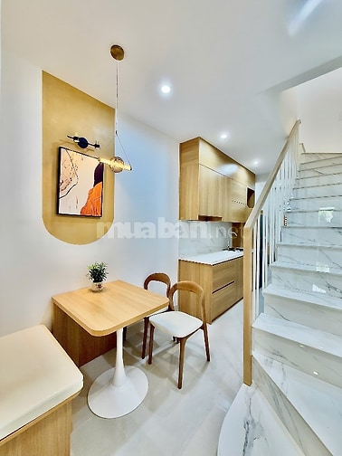Nhà mới full Nội Thất  3PN Hướng Đông Nam, 38m2  5,86 Tỷ
