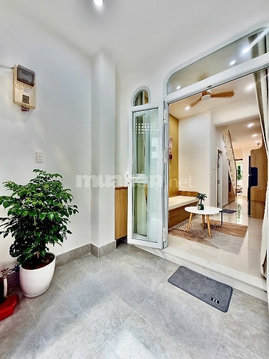 Nhà mới full Nội Thất  3PN Hướng Đông Nam, 38m2  5,86 Tỷ